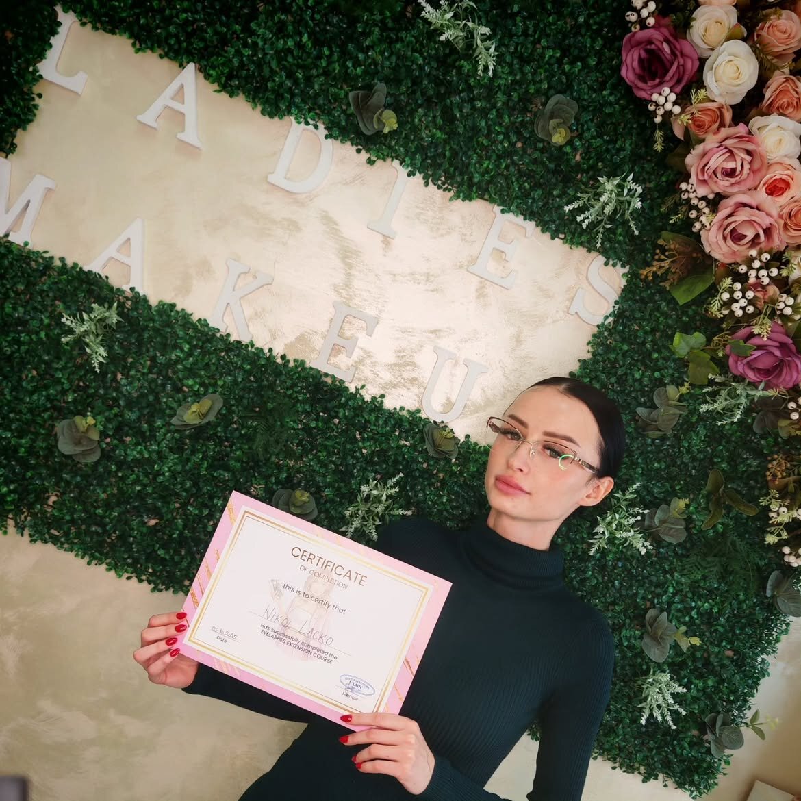 Diploma kursa za trepavice – Ladie's Makeup Novi Sad